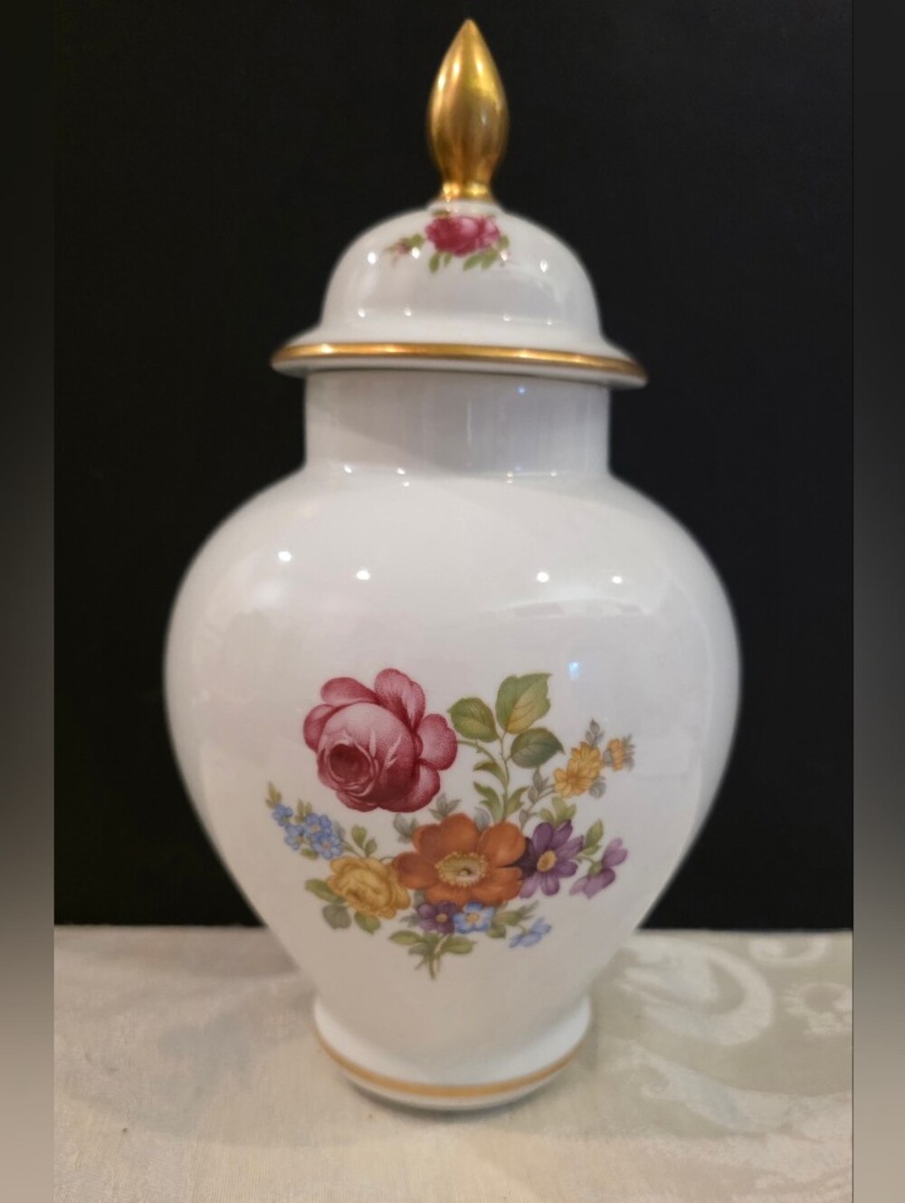 Vintage House of Goebel Bavaria Porcelain Lidded Urn/ Ginger Jar Handpainted